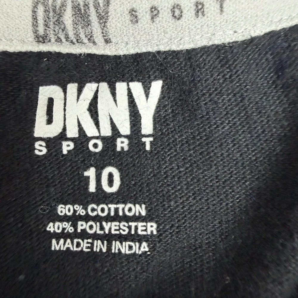 DKNY Sport T-Shirt Kids Size‎ 10 Black White Graphic Short Sleeve Tee